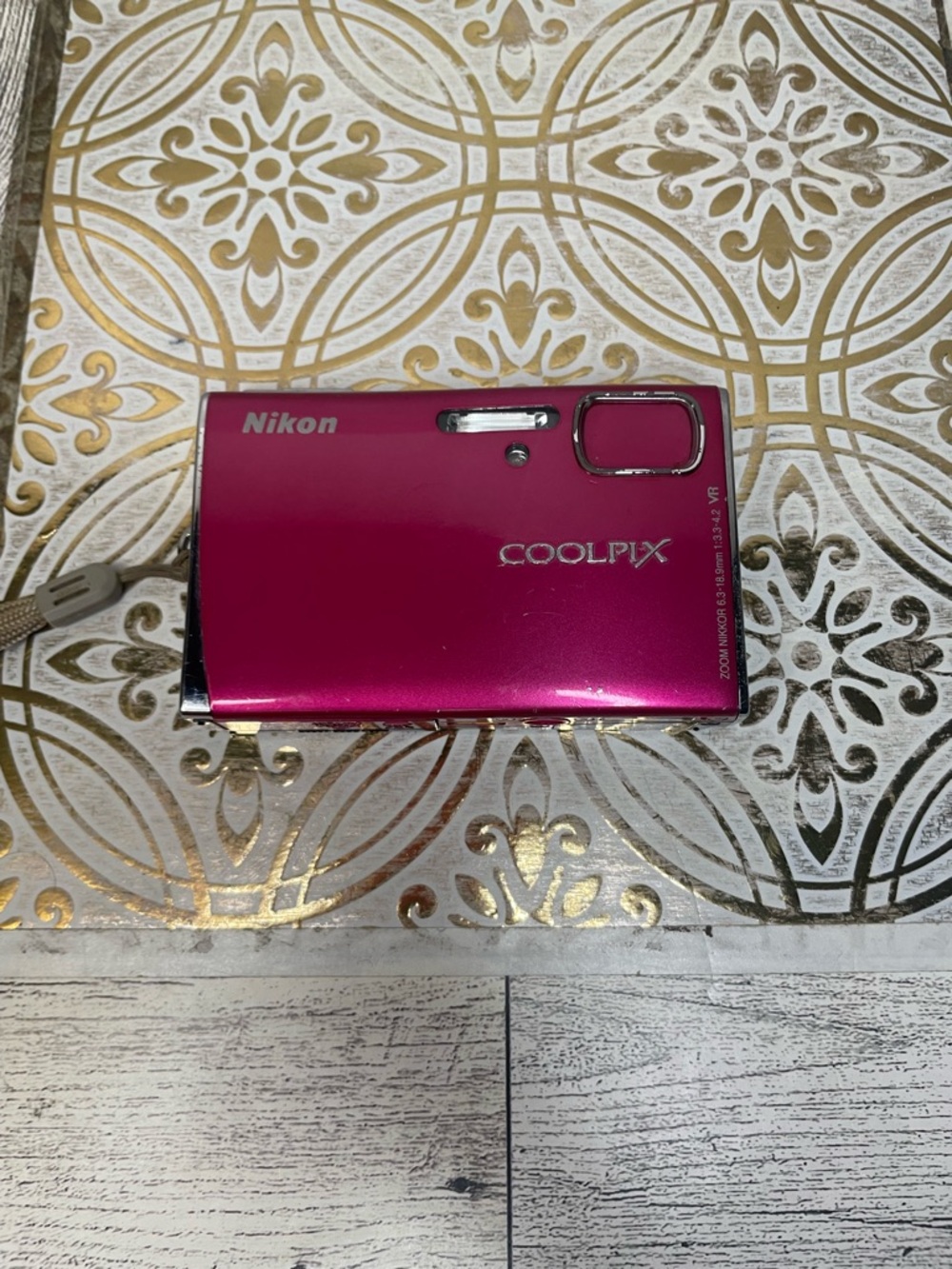 Nikon COOLPIX Metallic Pink Compact Camera
